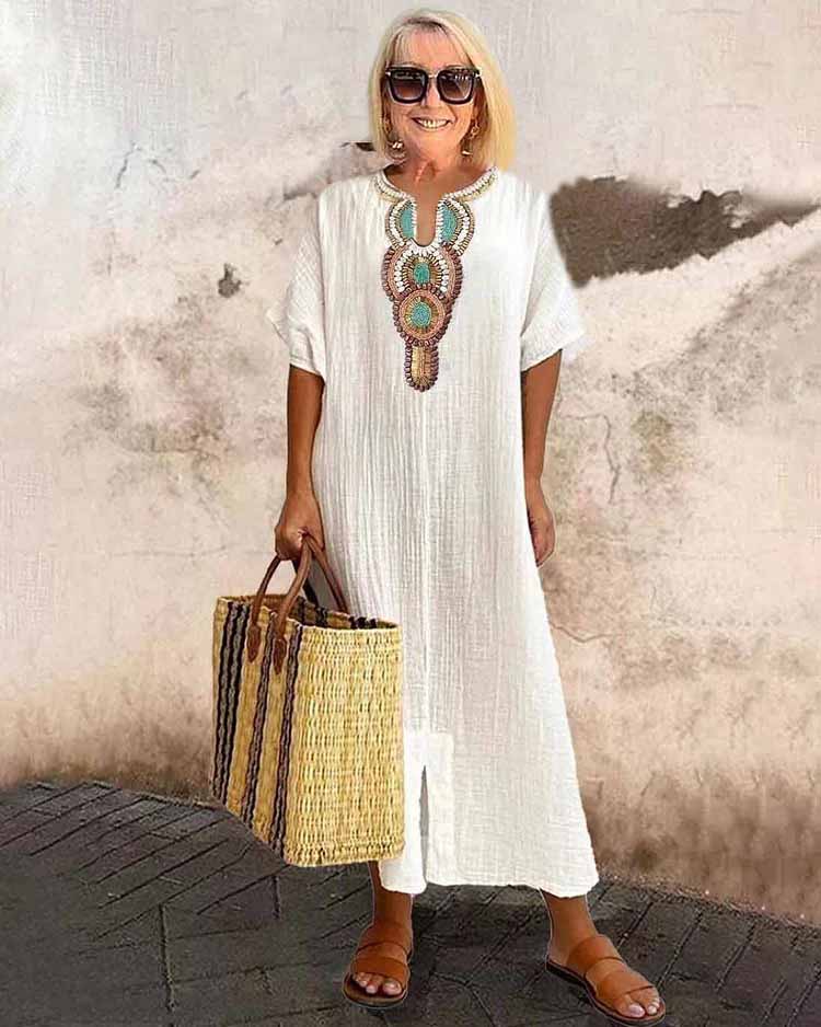 Oceana – Embroidered Elegance Dress